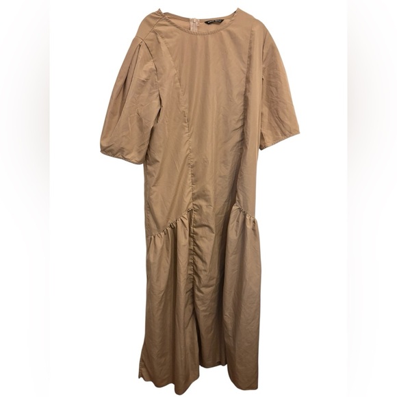 SHEIN Dresses & Skirts - SHEIN Tan Long Sleeve Dress